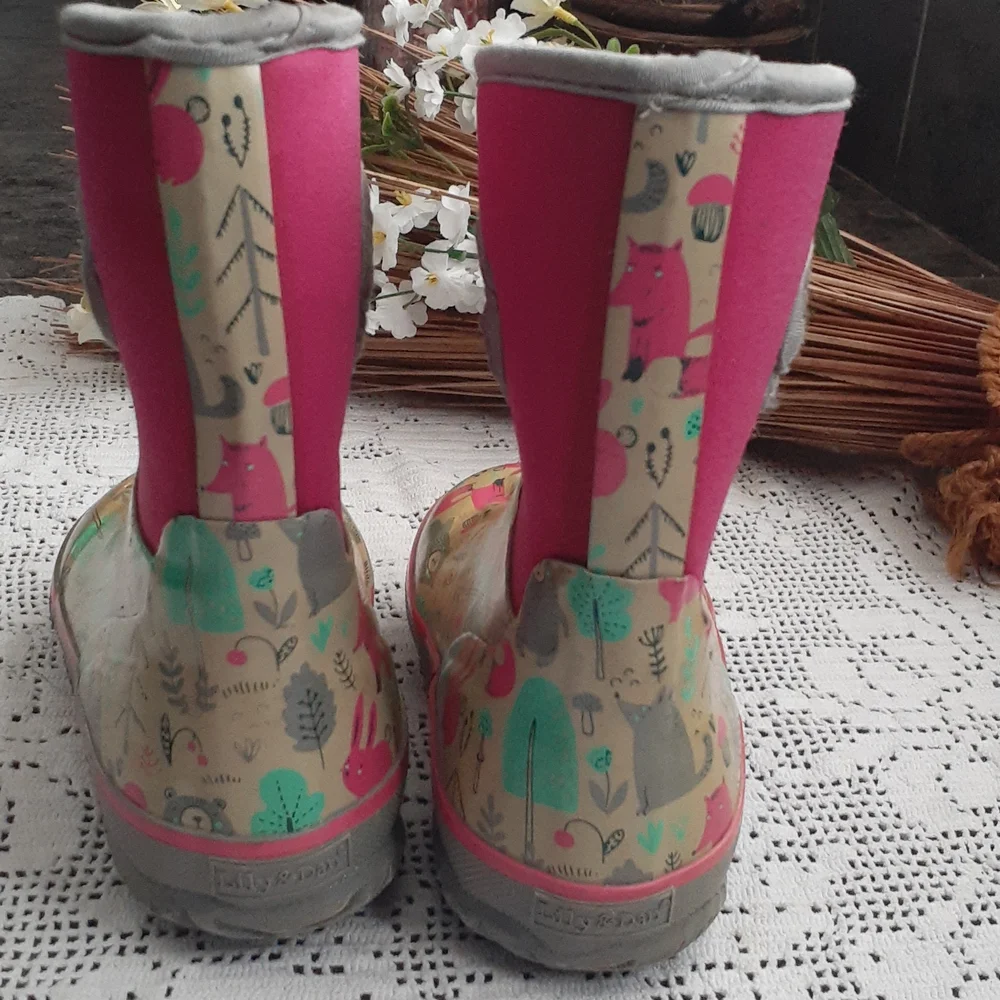 LILY & DAN BOOTS